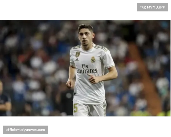 维尼修斯欧冠助攻榜居首 皇马边锋展现组织能力